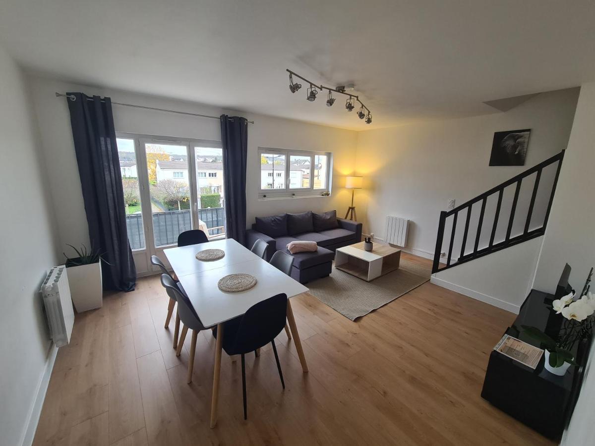Duplex Familial Proche Gare Et Hyper Centre Ville Villepreux Ngoại thất bức ảnh